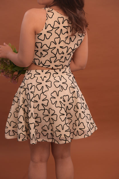 Wildflower Soft Incut Top